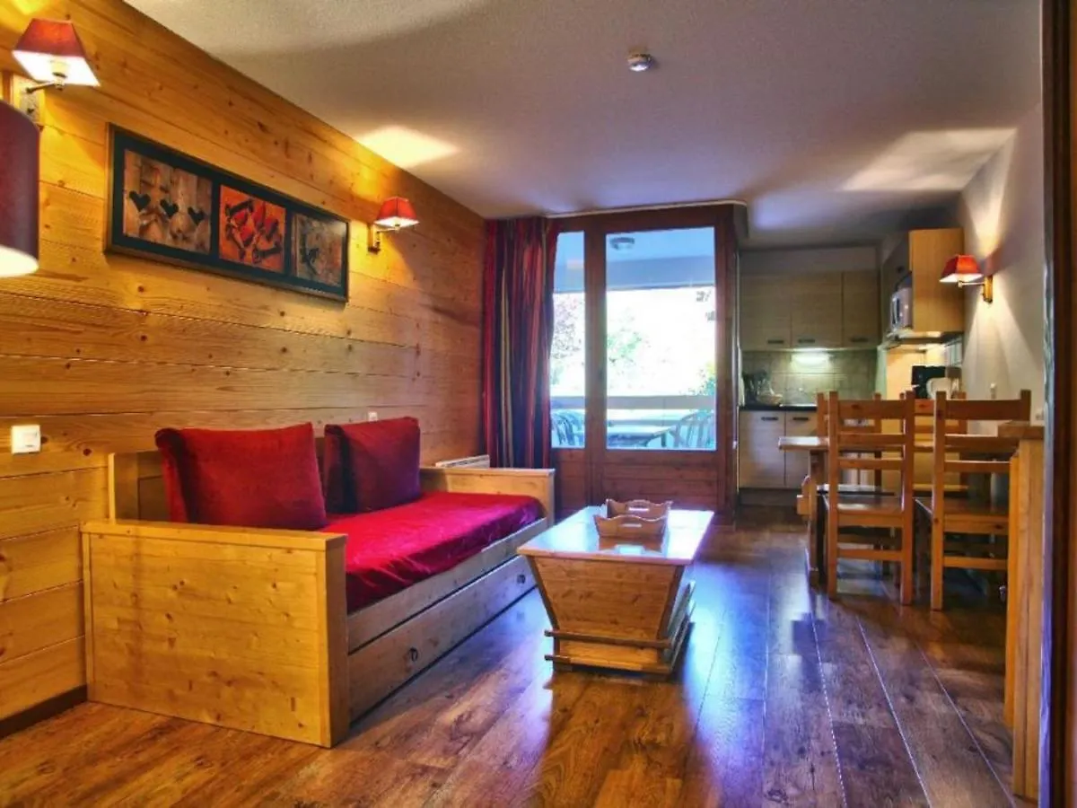 Apartment Studio Cosy Avec Balcon, 4 Pers., Parking Couvert, Proche Centre Et Thermes - Fr-1-512-247 Brides-les-Bains