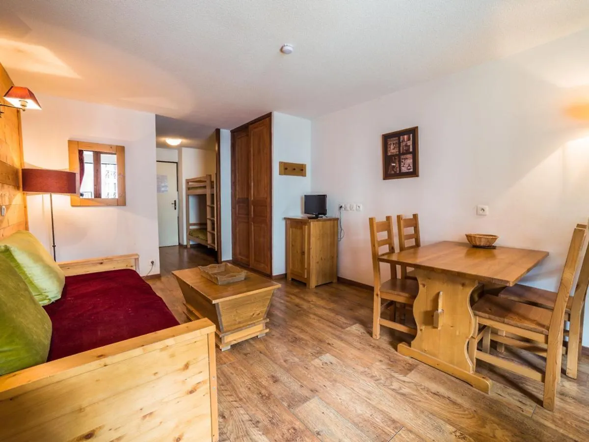 Apartment Studio Cosy Avec Balcon, 4 Pers., Parking Couvert, Proche Centre Et Thermes - Fr-1-512-247 Brides-les-Bains